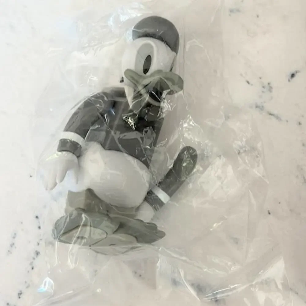 Disney Character Series 2 Black and White Donald Duck Kubrick Vintage Rare BG32